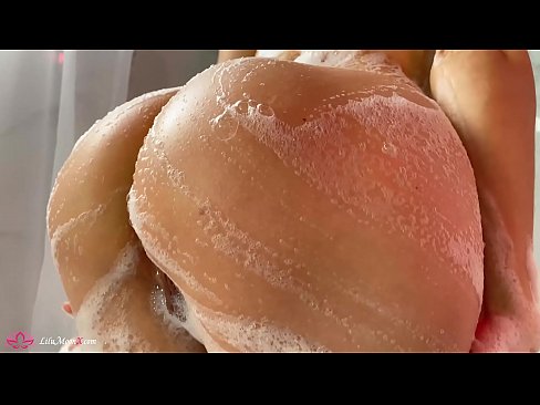 ❤️ Brunette Masturbates Pus karo Vibrator kanggo Intens Orgasme ing Shower ❤️  Seks ing kita  ❌️❤
